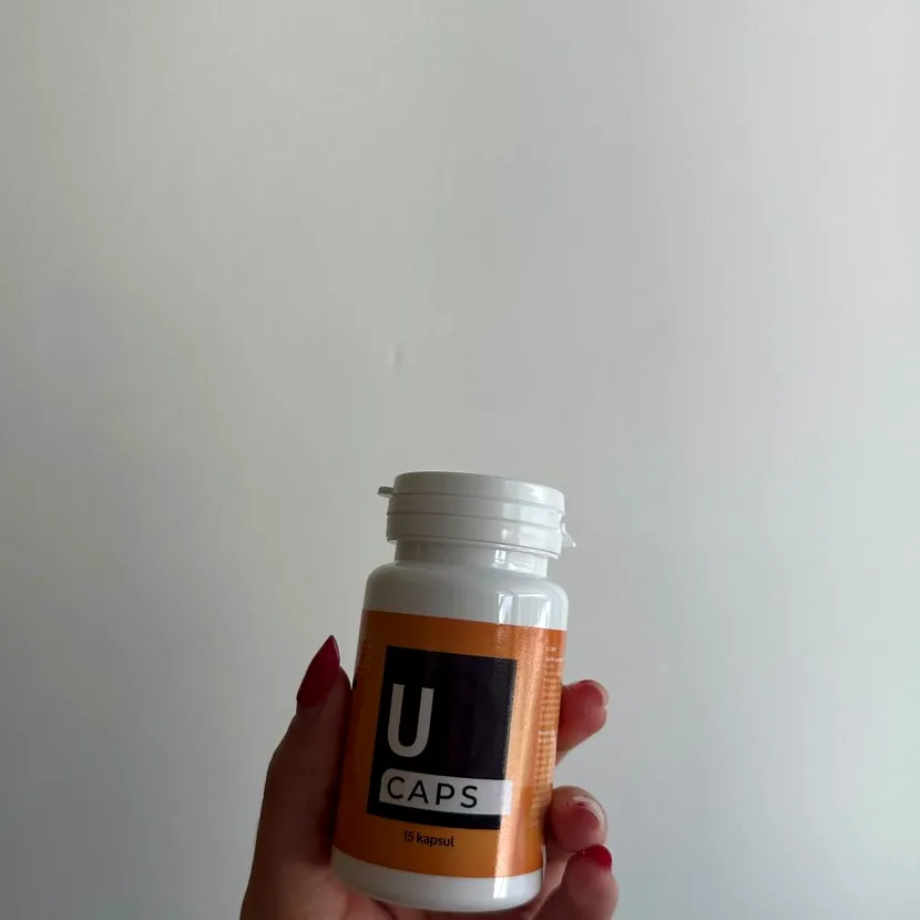 U Caps — Fotografija 2